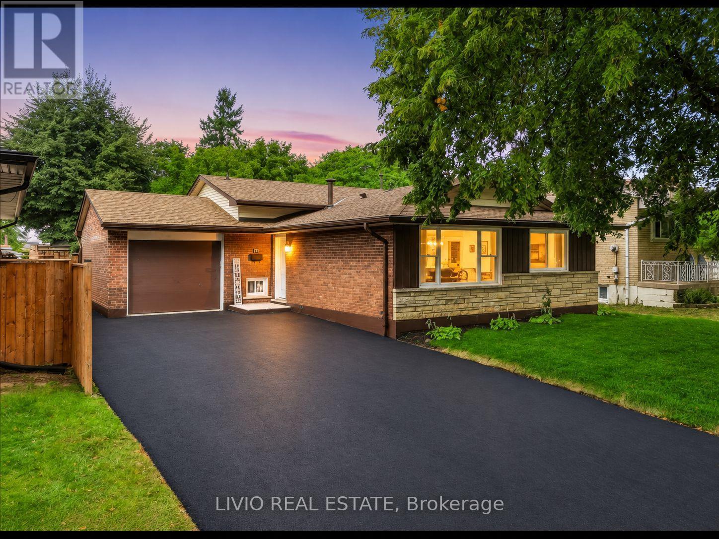 78 CROMWELL CRESCENT, Hamilton, Ontario