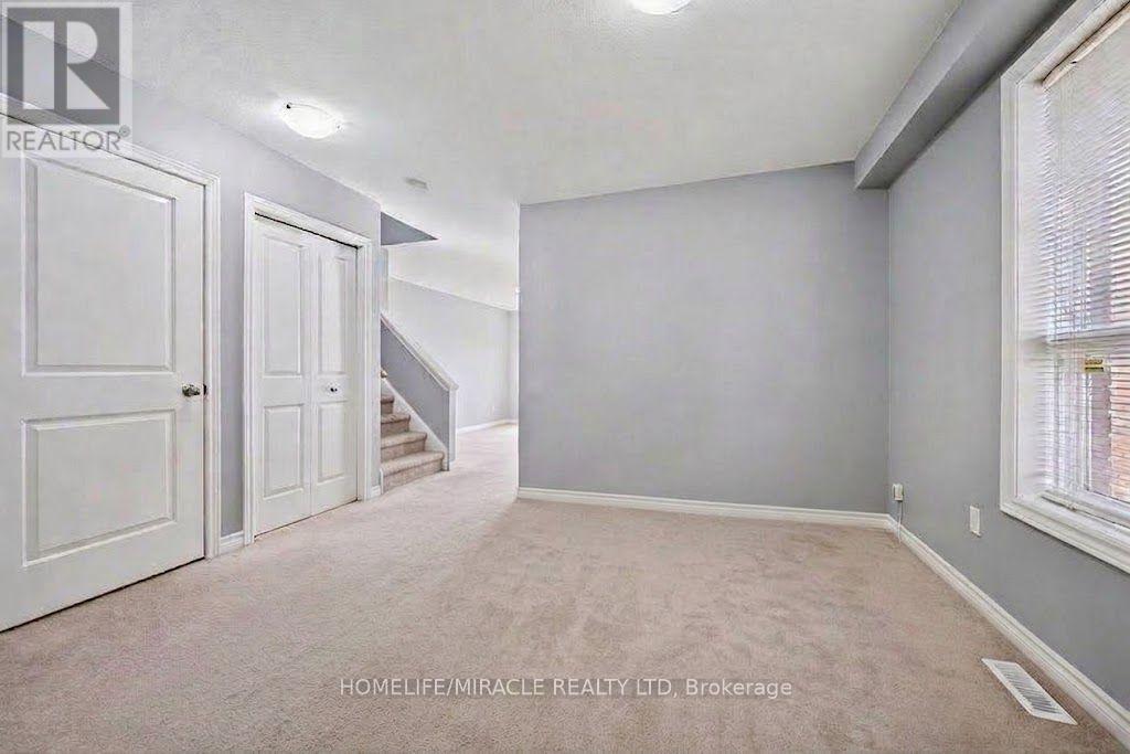30 Vipond Street, Guelph, Ontario  N1E 0G9 - Photo 11 - X13800328