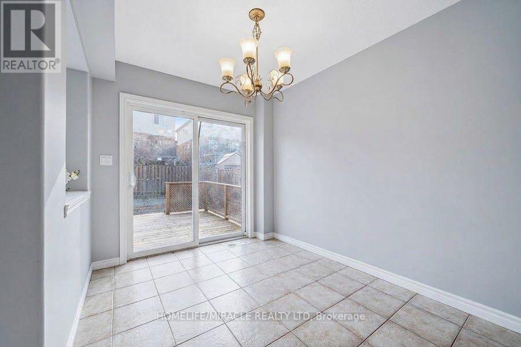 30 Vipond Street, Guelph, Ontario  N1E 0G9 - Photo 5 - X13800328