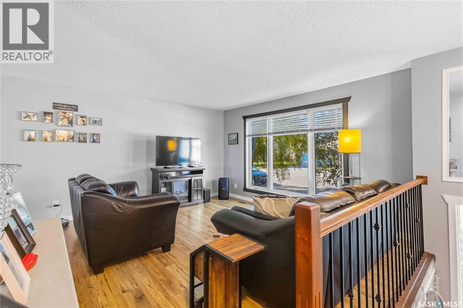 430 Ball Way, Saskatoon, Saskatchewan  S7K 6E7 - Photo 3 - SK048712