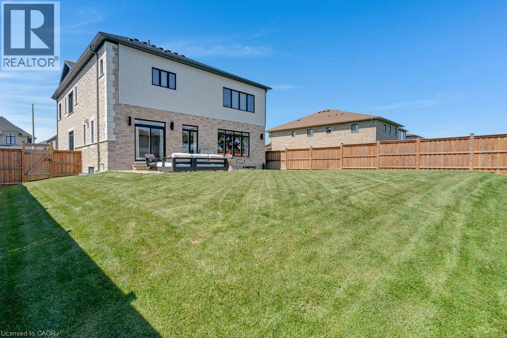 211 Ambrous Crescent, Guelph, Ontario  N1G 0G3 - Photo 46 - 40859482