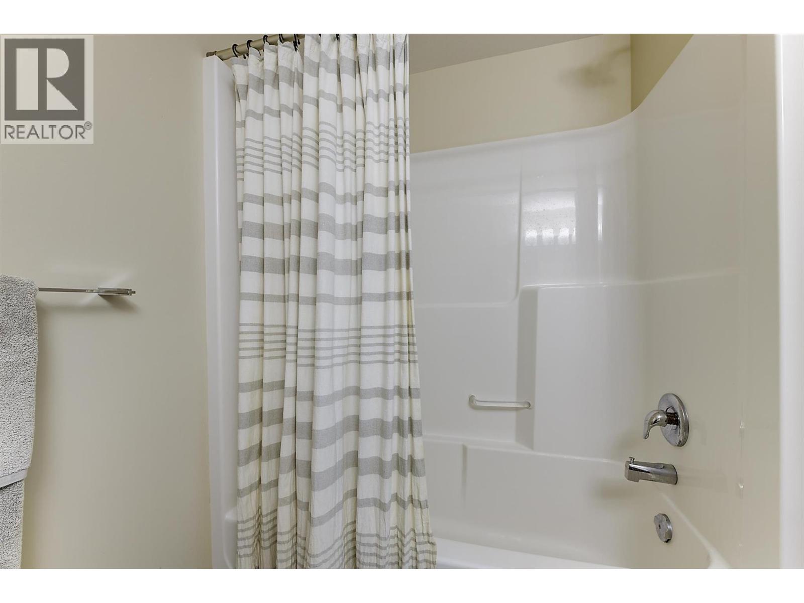 3733 Casorso Road Unit# 104, Kelowna, British Columbia  V1W 5E3 - Photo 30 - 10400663