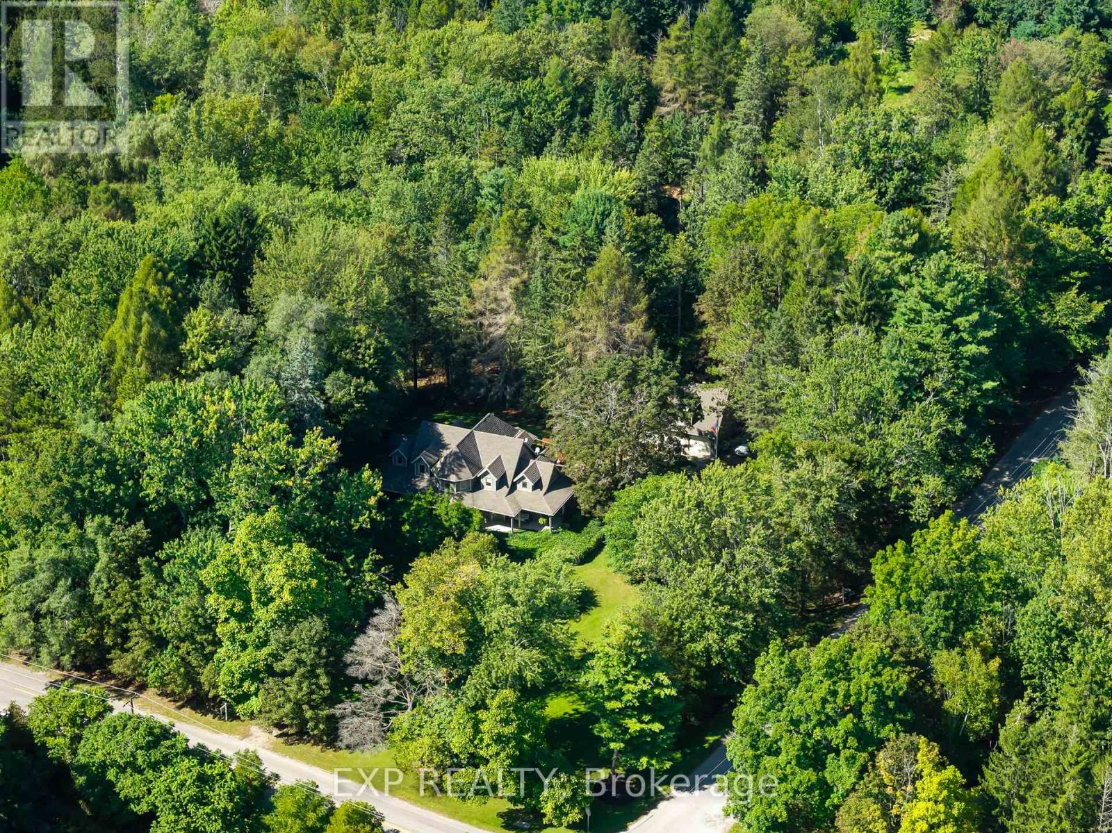 1110 Centre Street, Pelham, Ontario  L0S 1C0 - Photo 35 - X13800354