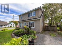 2 DUNKIRK AVENUE, Kingston, Ontario
