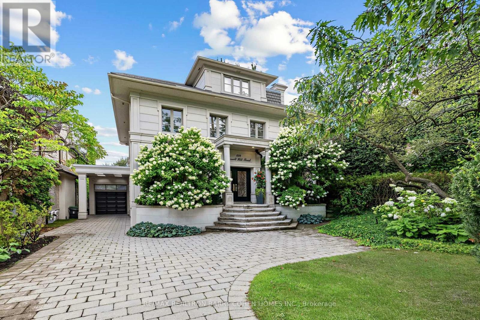 428 RUSSELL HILL ROAD, Toronto, Ontario