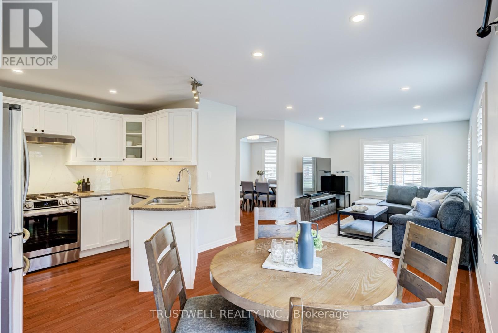 687 Irving Terrace, Milton, Ontario  L9T 6H5 - Photo 14 - W13800102