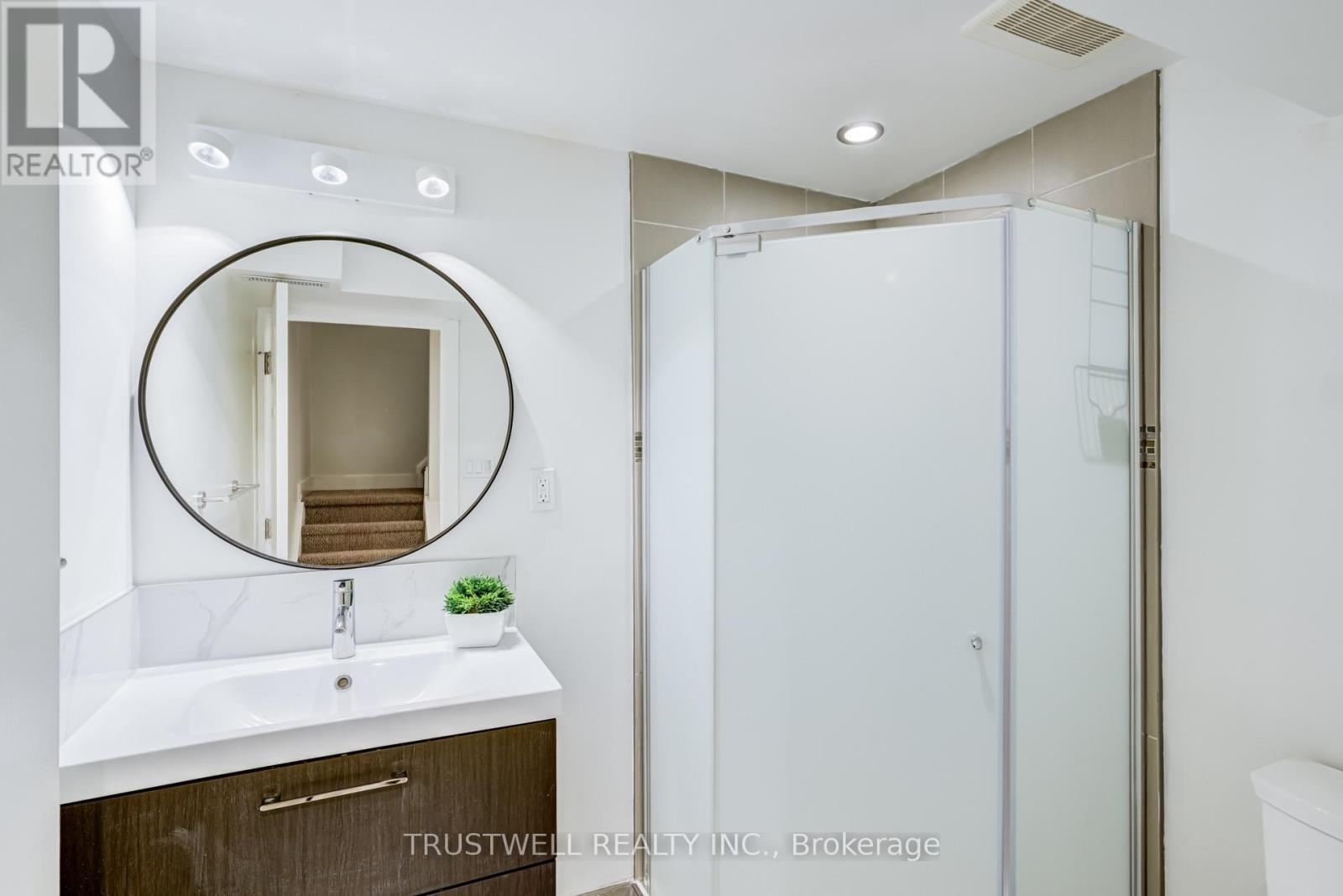 687 Irving Terrace, Milton, Ontario  L9T 6H5 - Photo 36 - W13800102