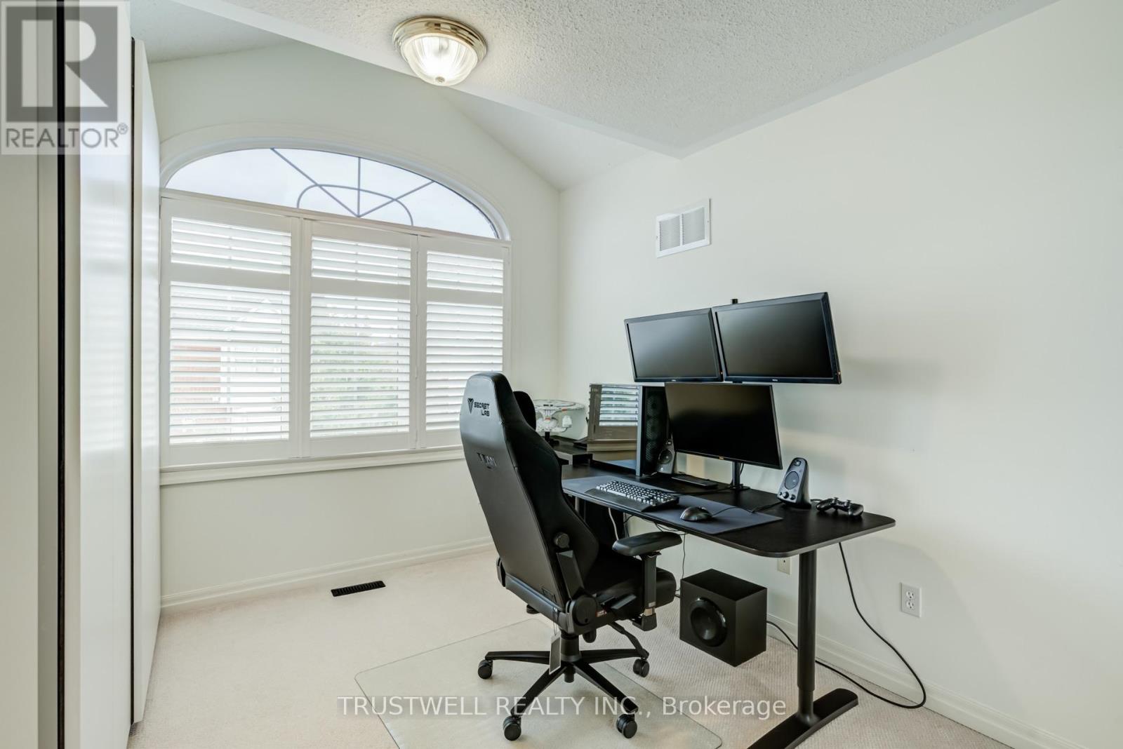 687 Irving Terrace, Milton, Ontario  L9T 6H5 - Photo 29 - W13800102
