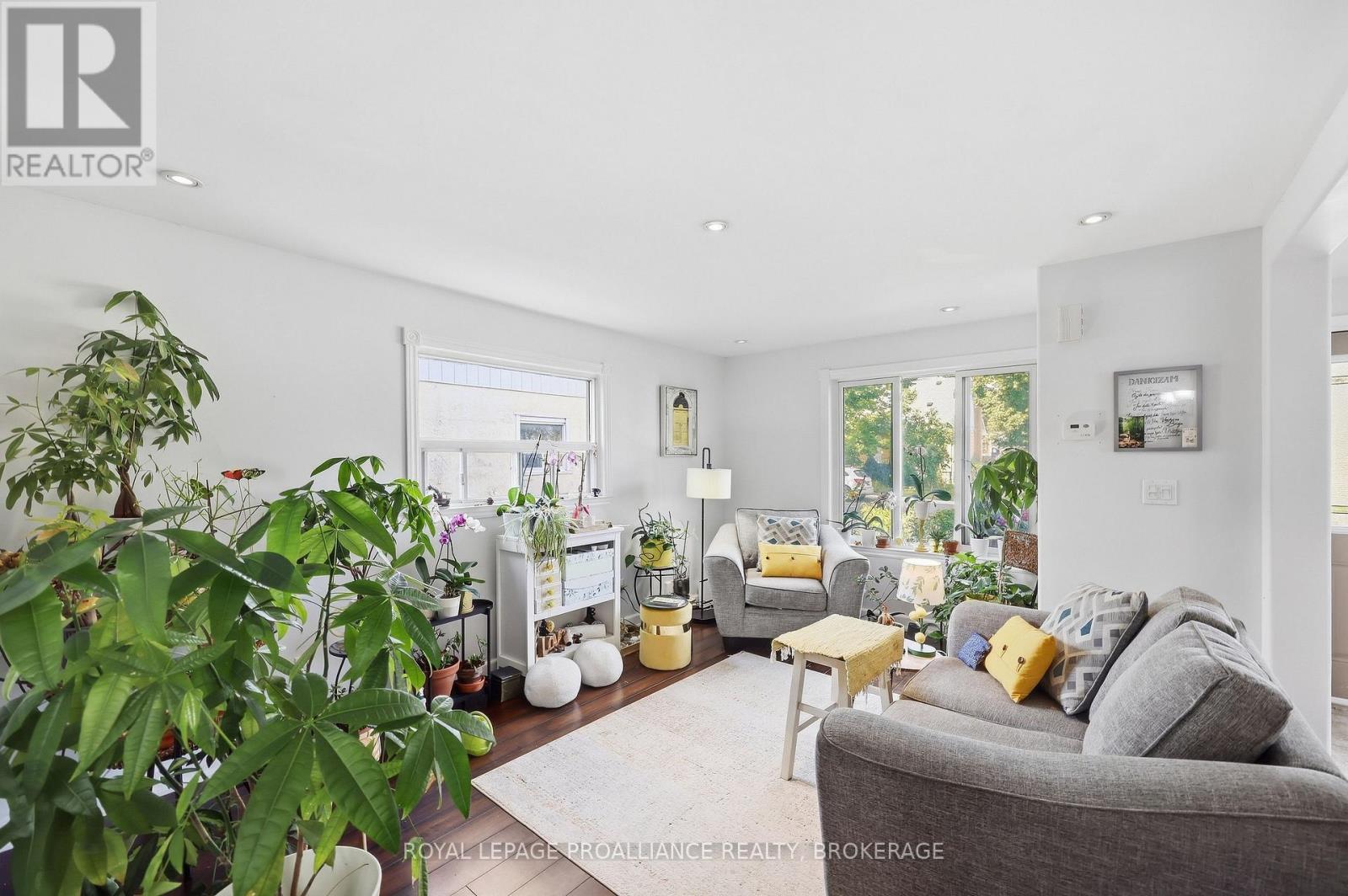 2 Dunkirk Avenue, Kingston, Ontario  K7K 2H4 - Photo 11 - X13797734