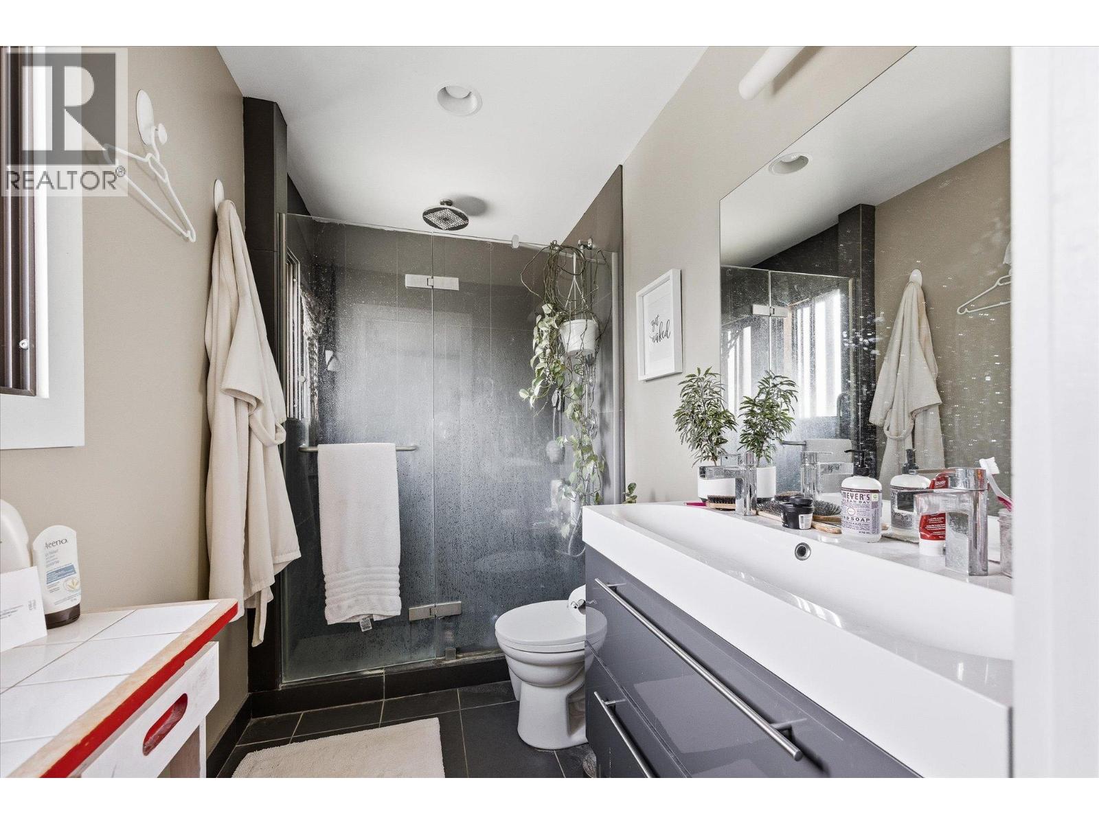 319 Valley Road, Kelowna, British Columbia  V1W 4C5 - Photo 39 - 10390338