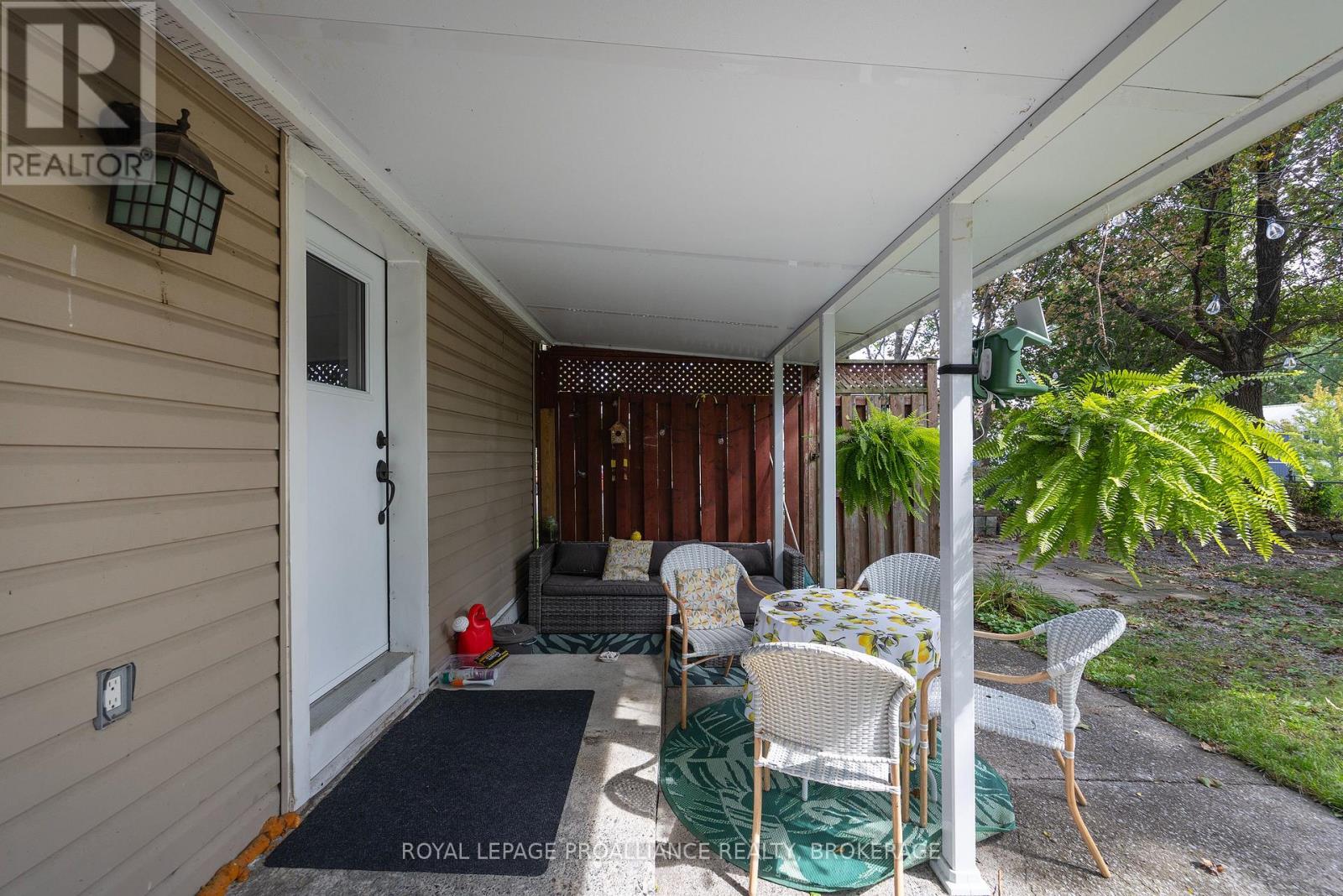 2 Dunkirk Avenue, Kingston, Ontario  K7K 2H4 - Photo 24 - X13797734