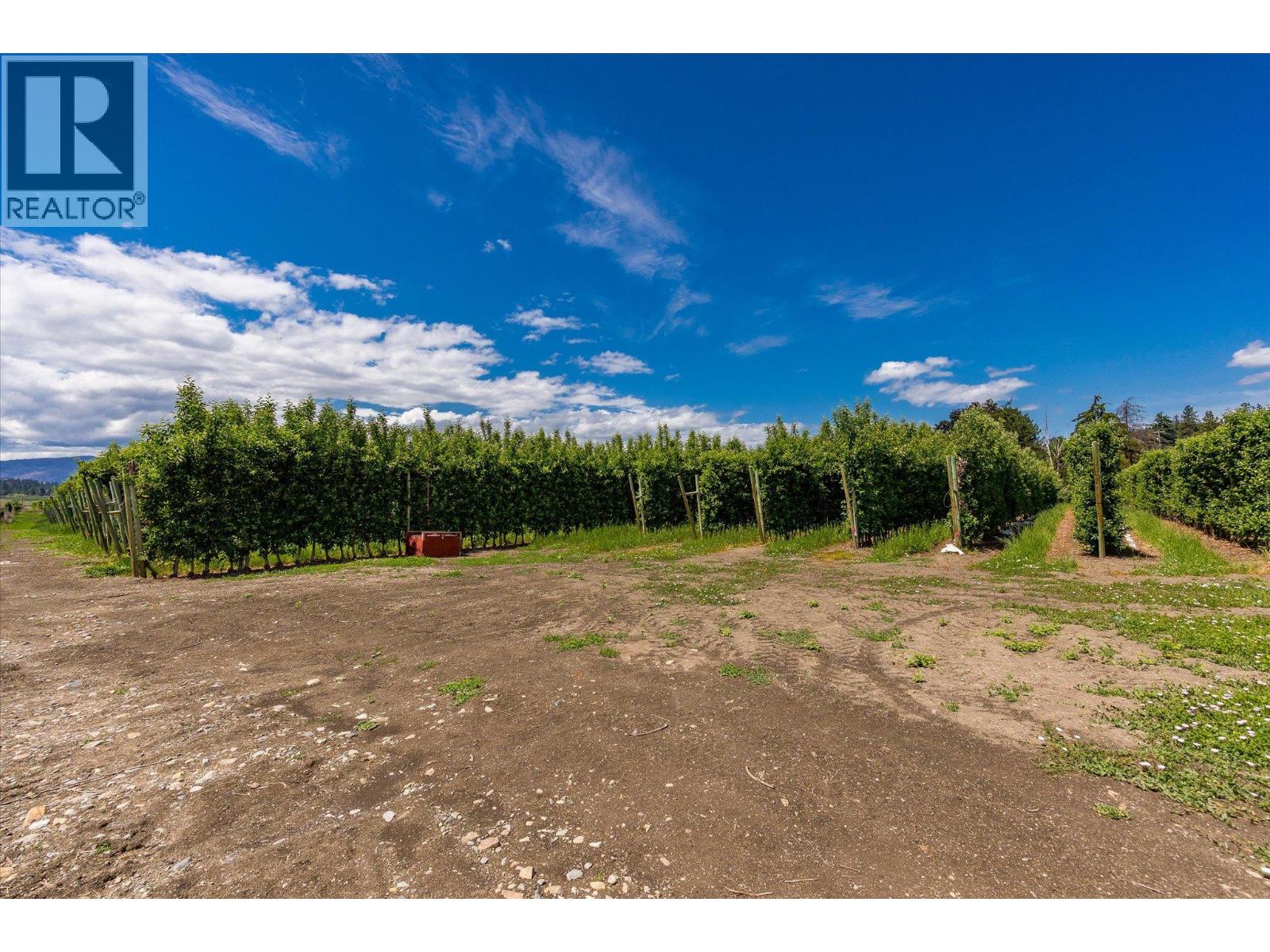 5790 Rittich Road, Kelowna, British Columbia  V1X 7V5 - Photo 12 - 10389175