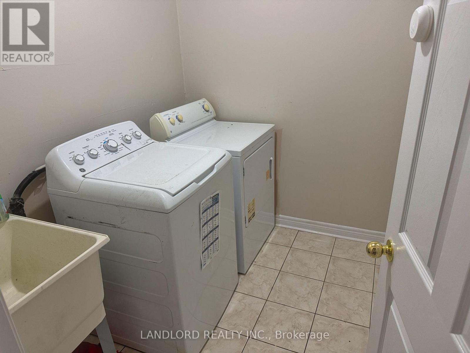 12 Cricket Mews, Toronto (Rouge), Ontario  M1X 2E3 - Photo 22 - E13800382