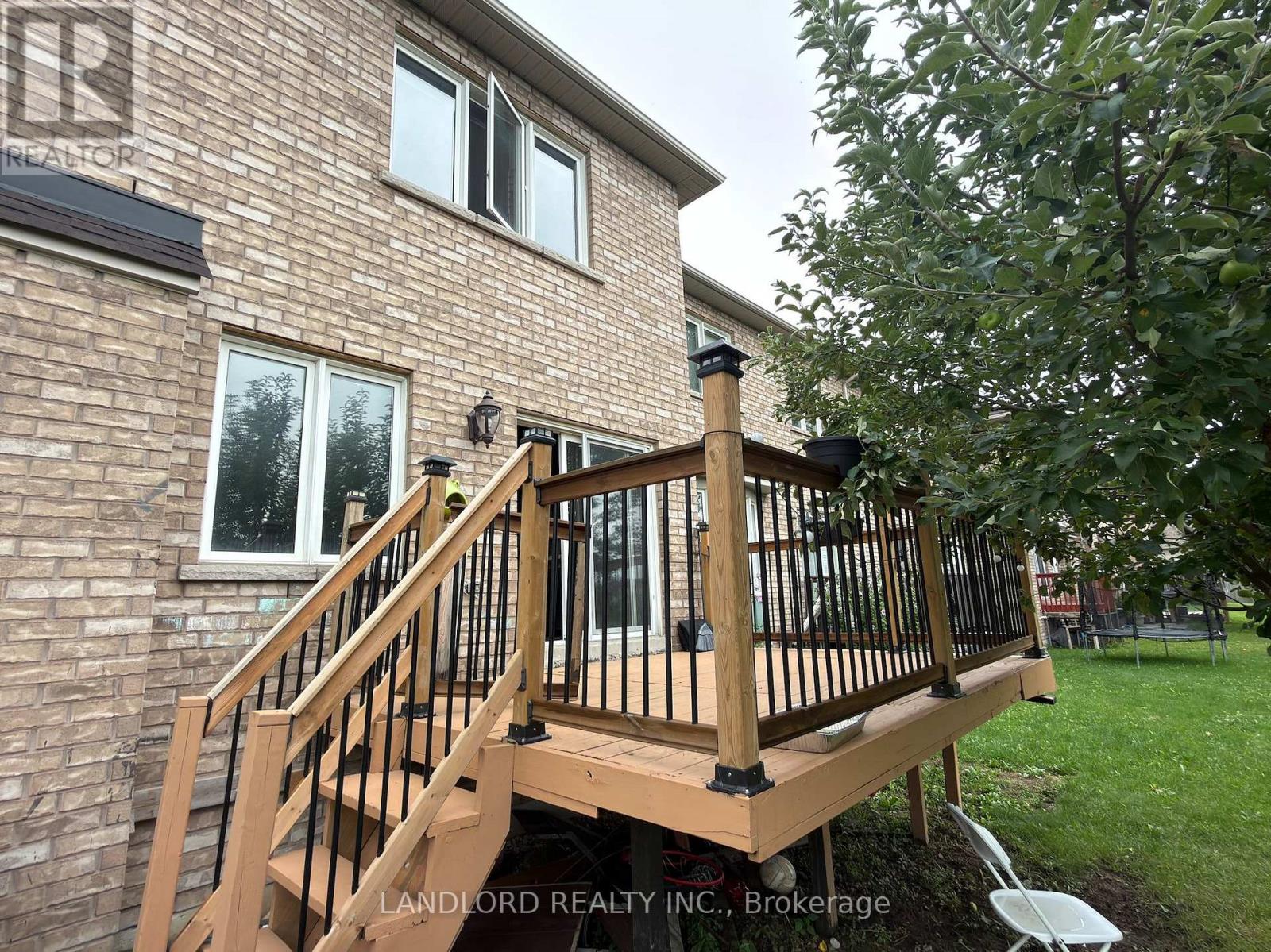 12 Cricket Mews, Toronto (Rouge), Ontario  M1X 2E3 - Photo 30 - E13800382