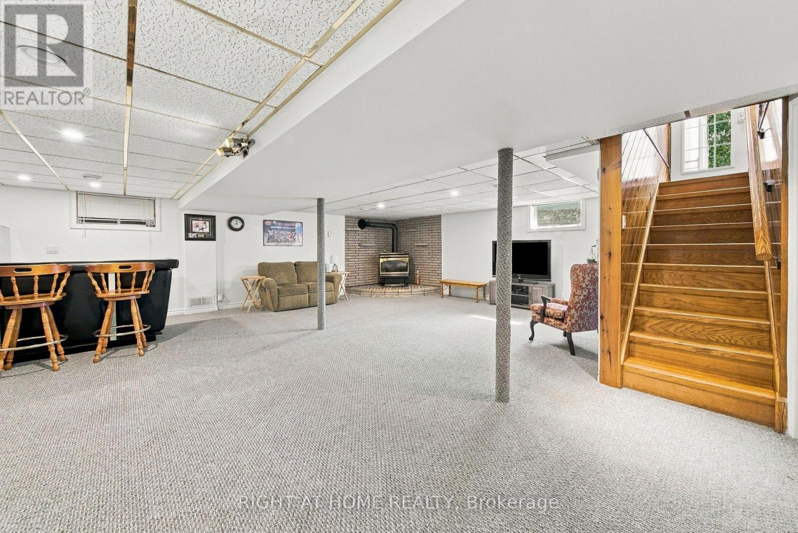 1013 Tay Point Road, Penetanguishene, Ontario  L9M 2C6 - Photo 25 - S13800392