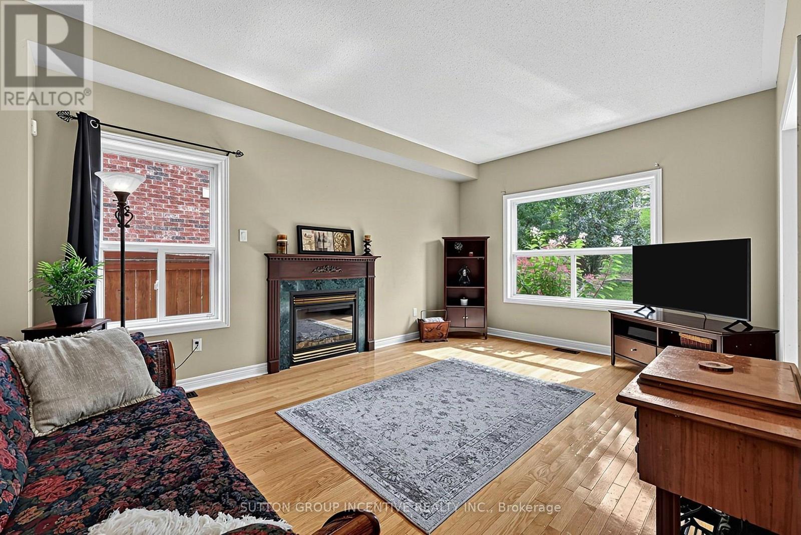 23 Prince Of Wales Drive, Barrie, Ontario  L4N 0T5 - Photo 11 - S13800410