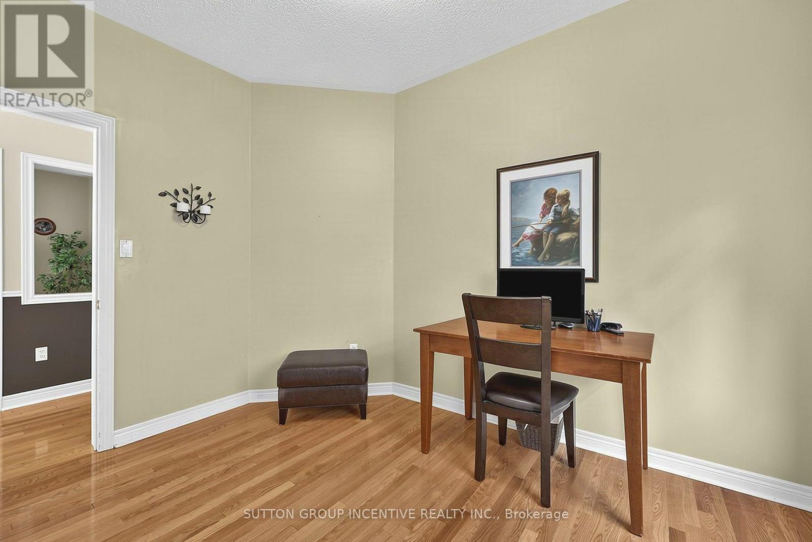 23 Prince Of Wales Drive, Barrie, Ontario  L4N 0T5 - Photo 14 - S13800410