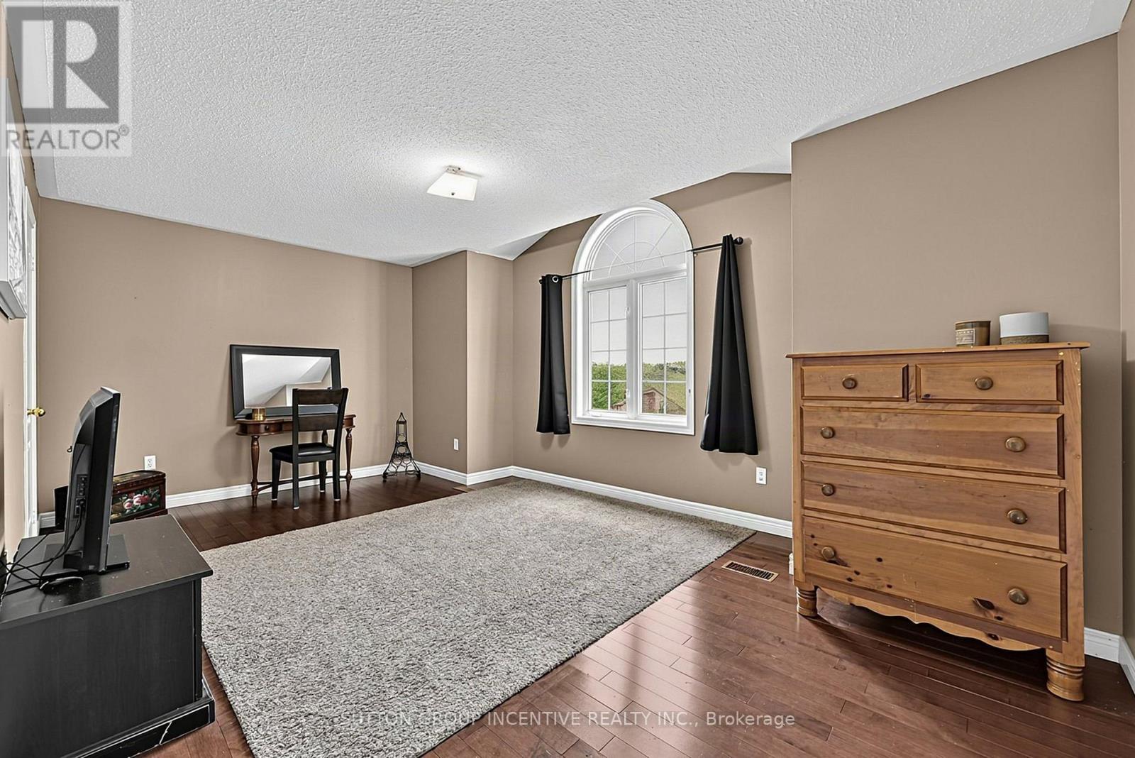 23 Prince Of Wales Drive, Barrie, Ontario  L4N 0T5 - Photo 20 - S13800410