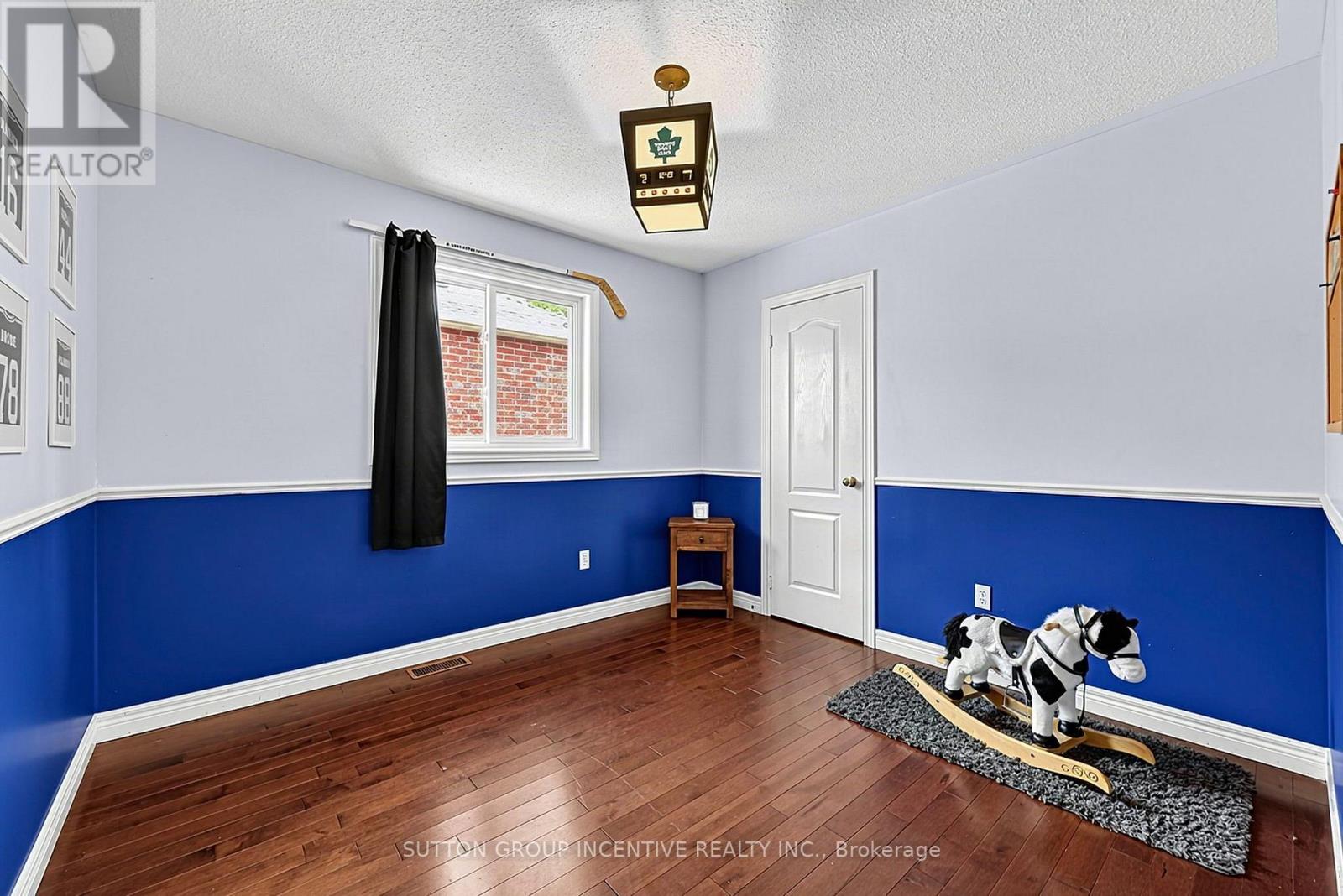 23 Prince Of Wales Drive, Barrie, Ontario  L4N 0T5 - Photo 21 - S13800410
