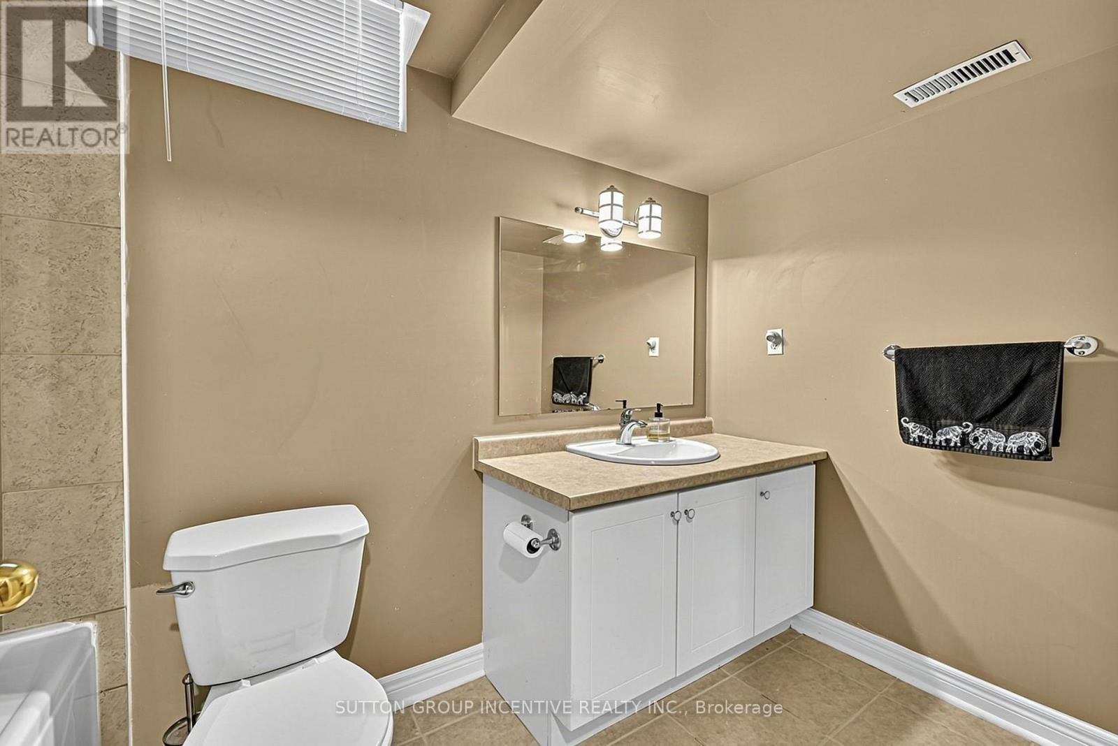 23 Prince Of Wales Drive, Barrie, Ontario  L4N 0T5 - Photo 29 - S13800410