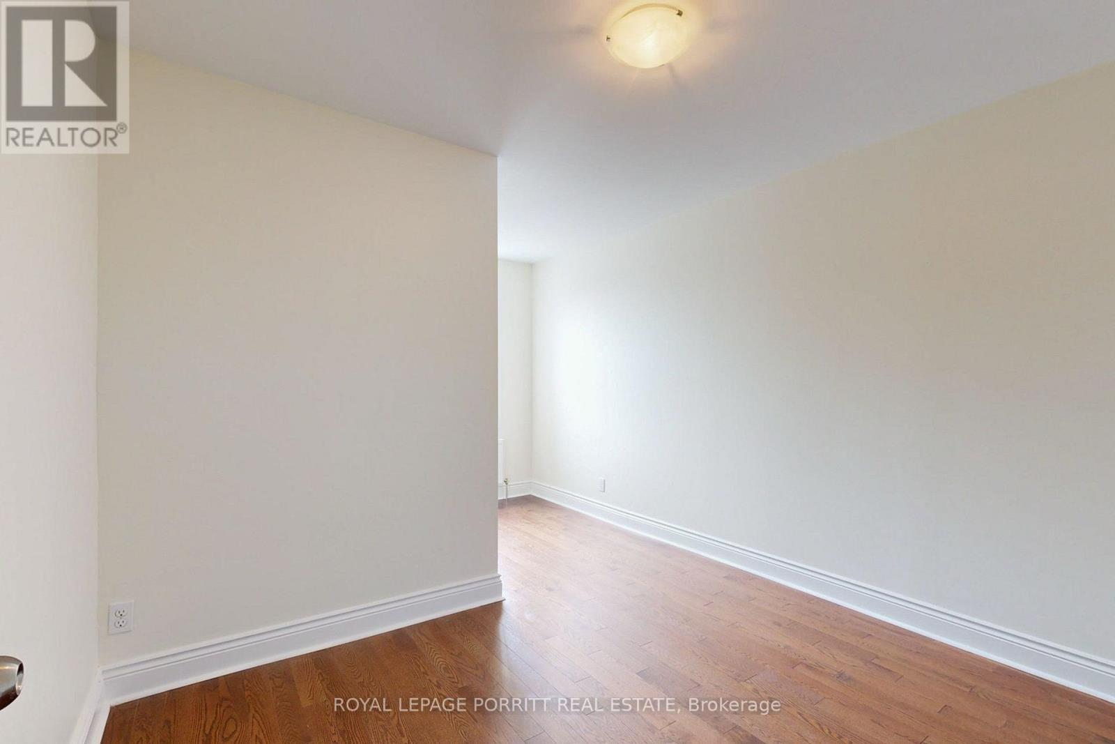 6 - 3511 Lake Shore Boulevard W, Toronto, Ontario  M8W 1N5 - Photo 16 - W13800398