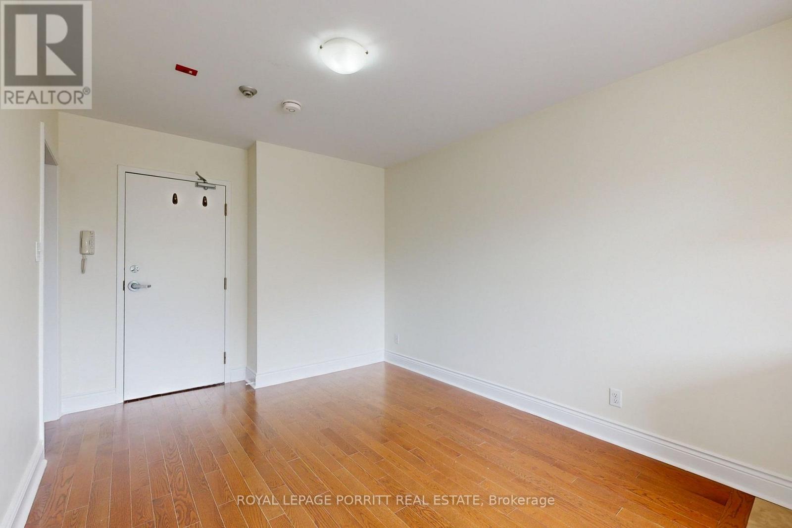 6 - 3511 Lake Shore Boulevard W, Toronto, Ontario  M8W 1N5 - Photo 9 - W13800398
