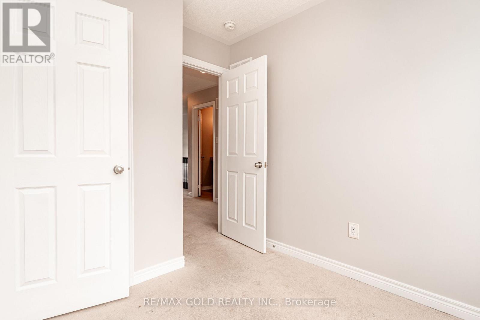 32 Rockman Crescent, Brampton, Ontario  L7A 4B4 - Photo 20 - W13768022