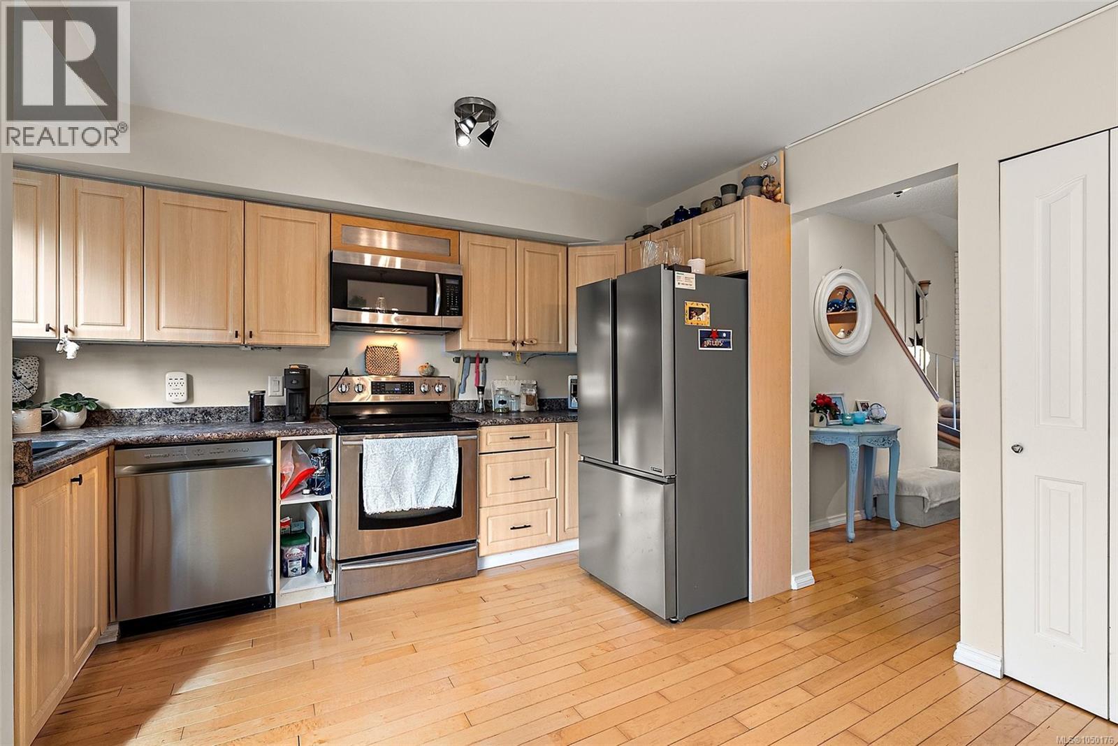 2253 Malaview Ave, Sidney, British Columbia  V8L 2E6 - Photo 19 - 1050176