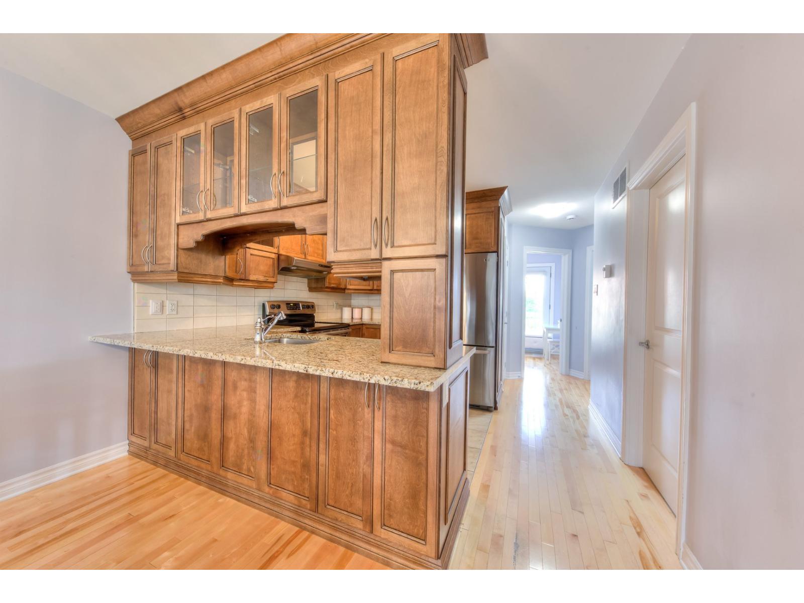 270 Rue Barnett Dollard-des-Ormeaux Quebec Canada H9G3C7 4