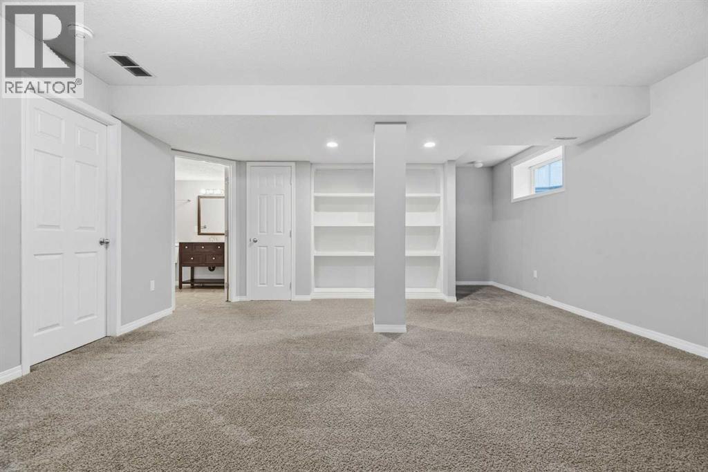 44 Bridlewood Road SW, Calgary, Alberta T2Y 3P8 - Photo 22 - A2345759