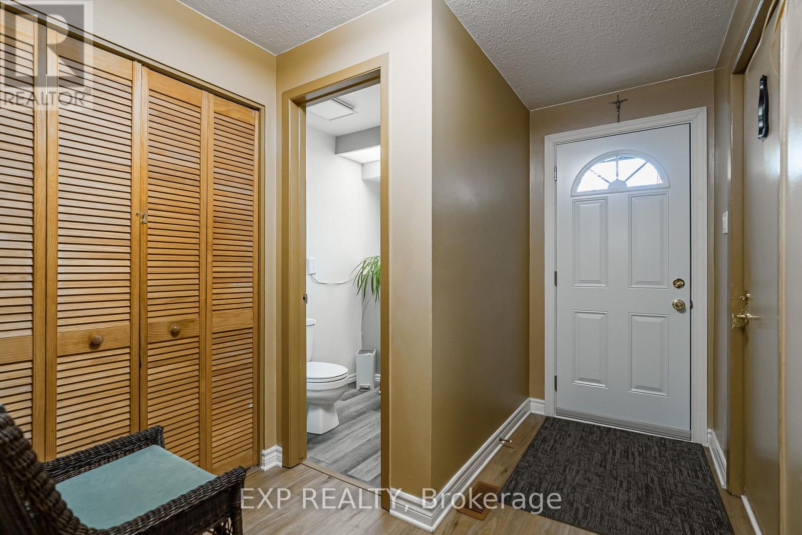 93 - 6816 Bilberry Drive, Ottawa, Ontario  K1C 3R4 - Photo 4 - X13800426