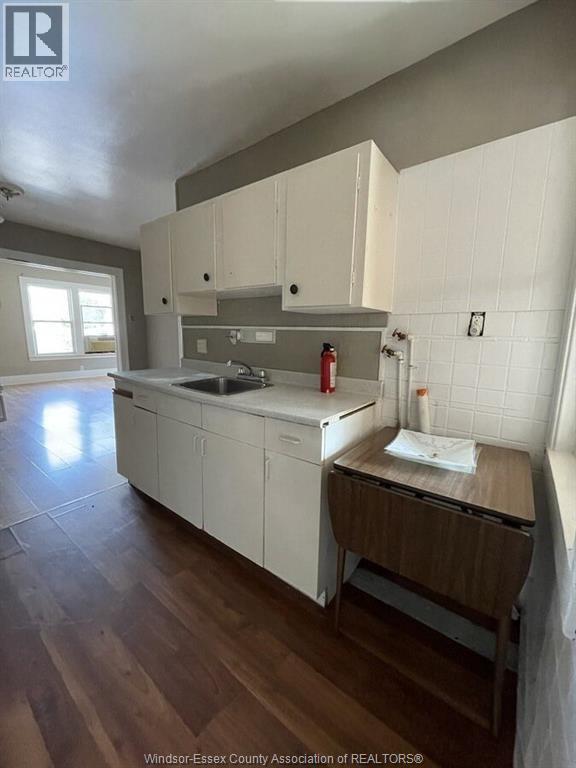 723 Parent, Windsor, Ontario  N9A 2C6 - Photo 16 - 26022730