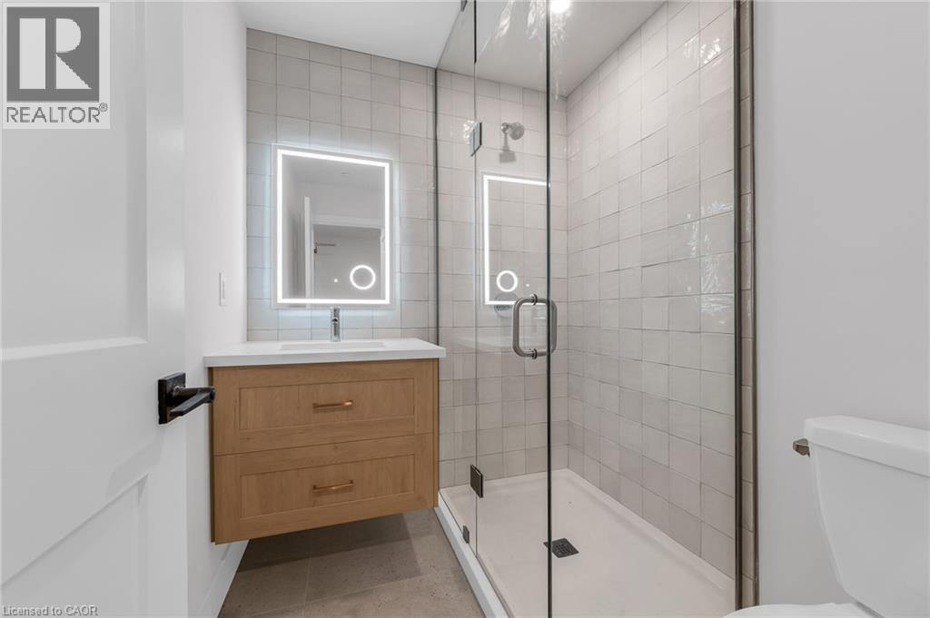 56 York Boulevard Unit# 204, Hamilton, Ontario  L8R 2M9 - Photo 6 - 40859278