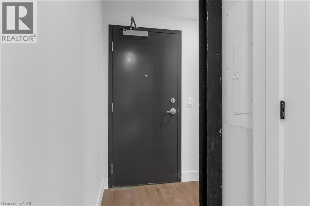 56 York Boulevard Unit# 204, Hamilton, Ontario  L8R 2M9 - Photo 17 - 40859278