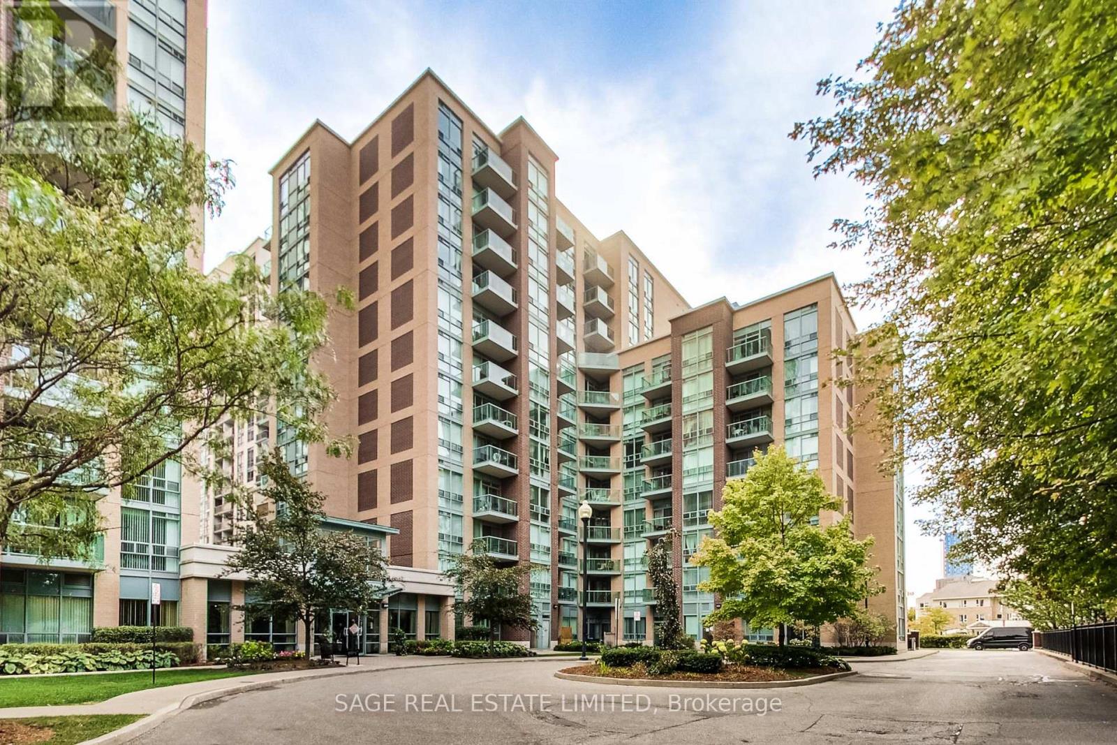 1206 - 9 MICHAEL POWER PLACE, Toronto, Ontario