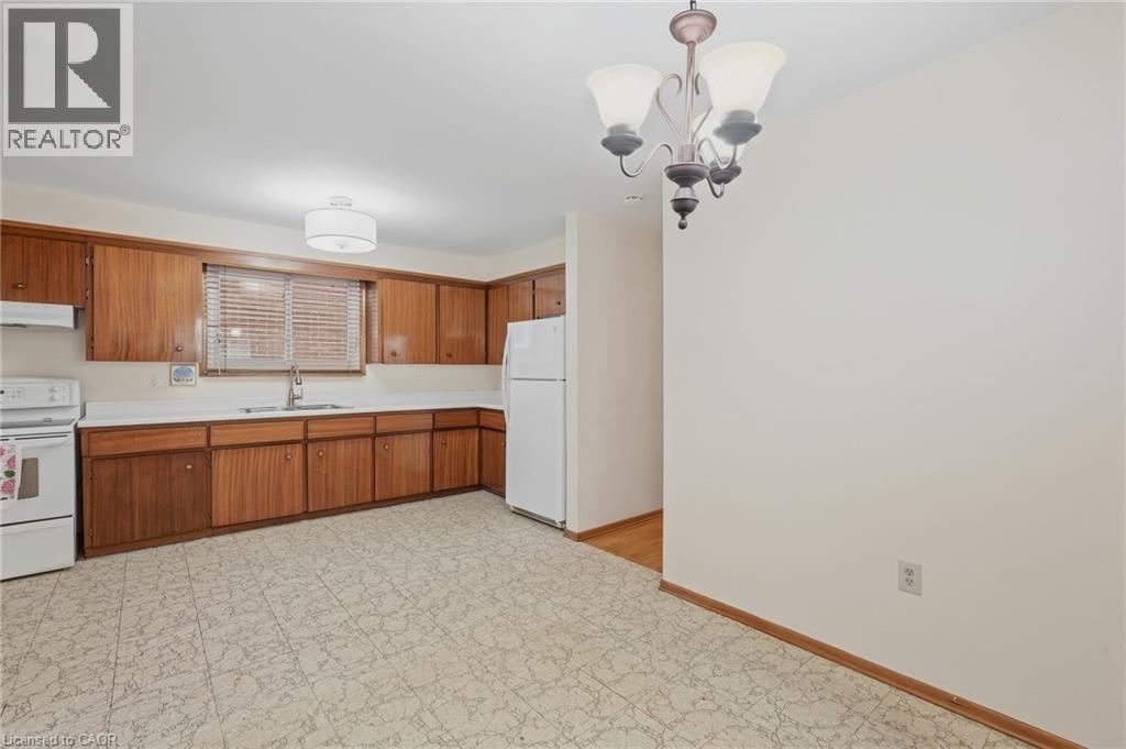 137 Picton Street E, Hamilton, Ontario  L8L 3W7 - Photo 6 - 40864591