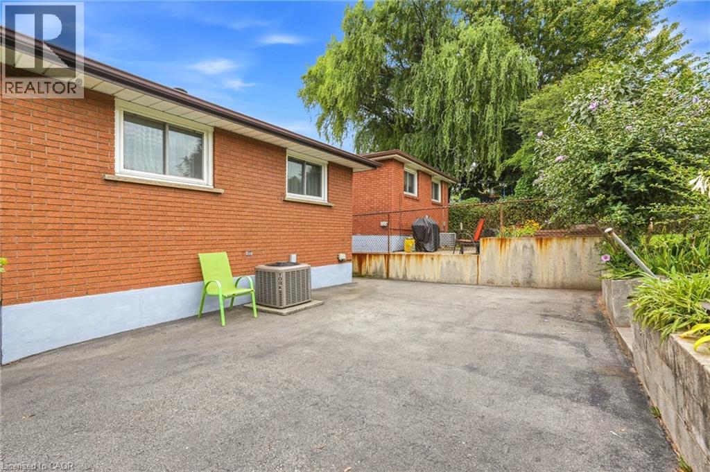 137 Picton Street E, Hamilton, Ontario  L8L 3W7 - Photo 24 - 40864591