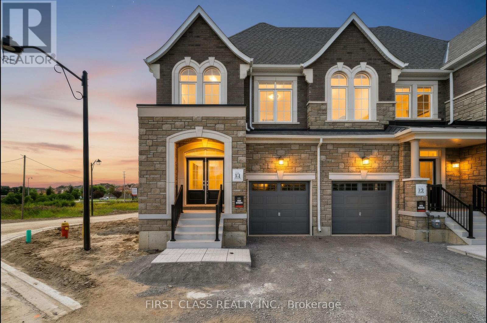 96 GATHERING LANE, Richmond Hill, Ontario