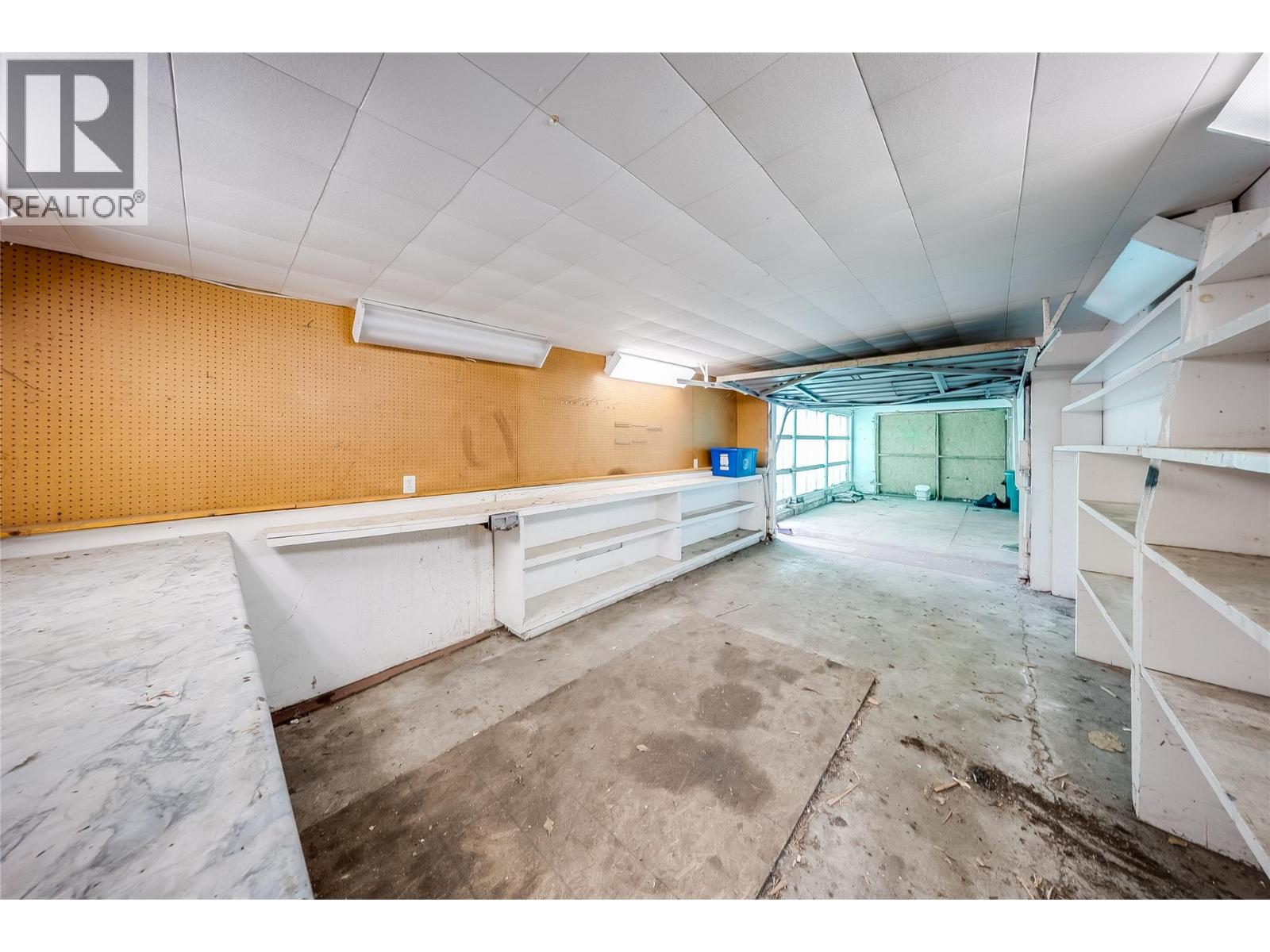 2258 Eighth Avenue photo 30