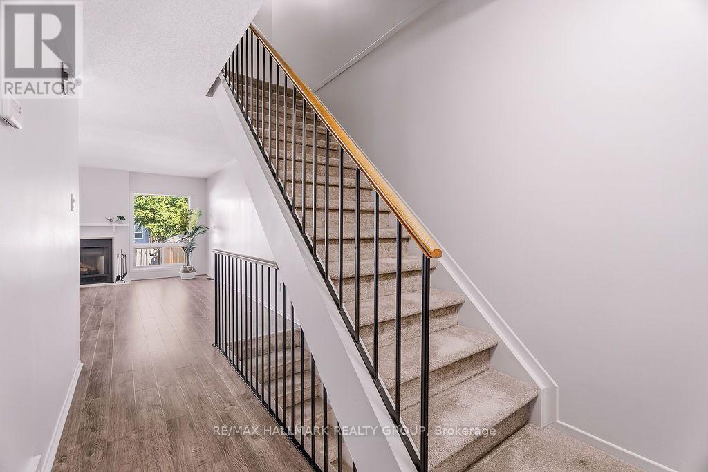197 Tartan Drive, Ottawa, Ontario  K2J 3S3 - Photo 4 - X13800474