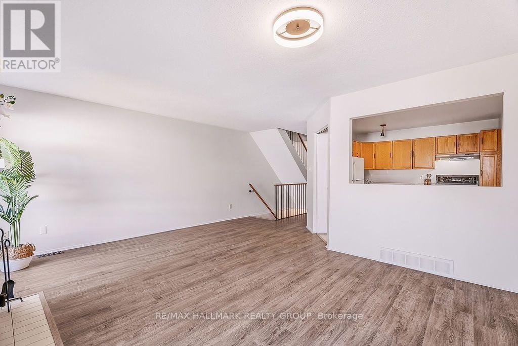 197 Tartan Drive, Ottawa, Ontario  K2J 3S3 - Photo 9 - X13800474