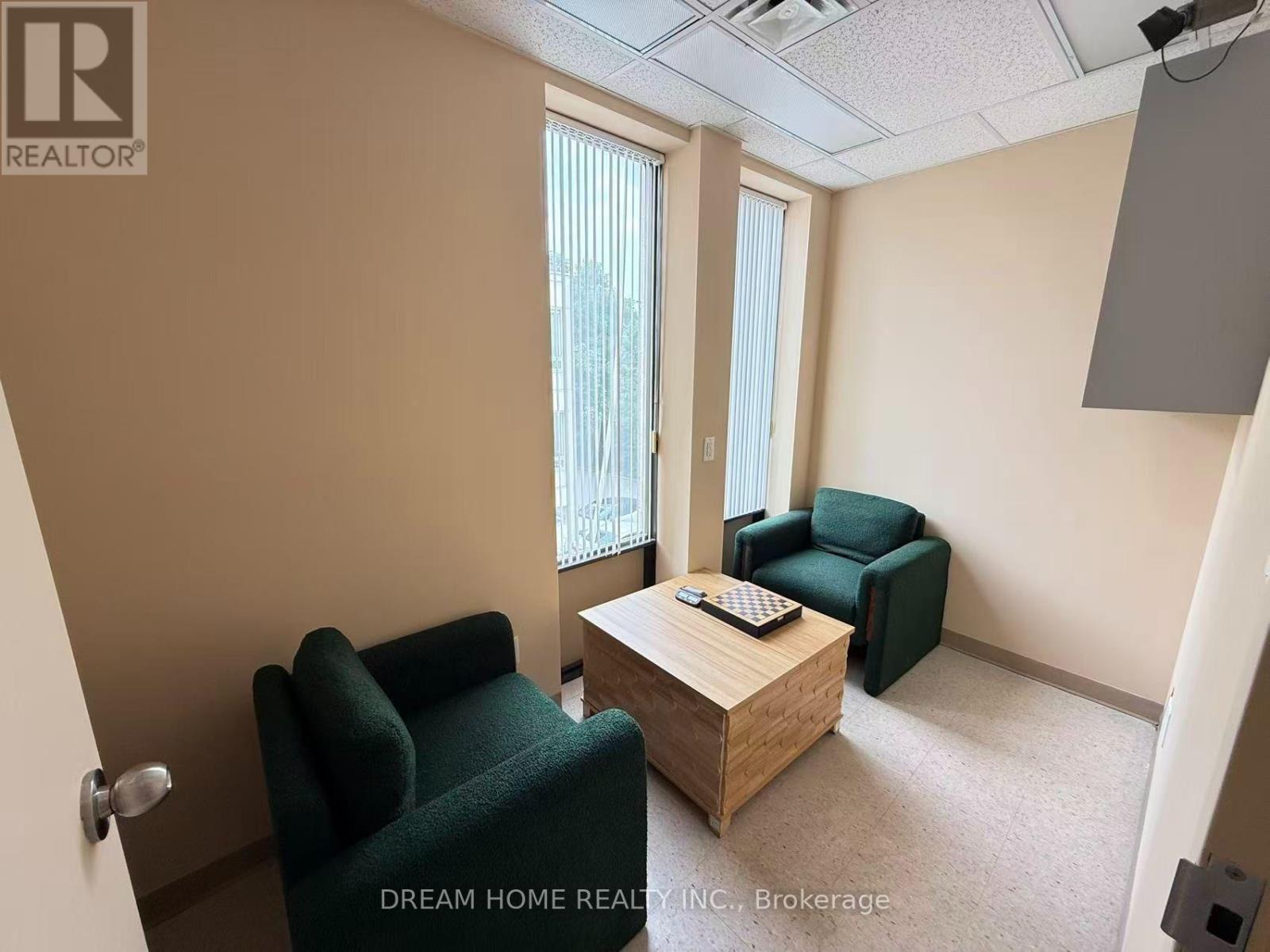 3000 Lawrence Avenue E, Toronto, Ontario  M1P 2V1 - Photo 21 - E13800450