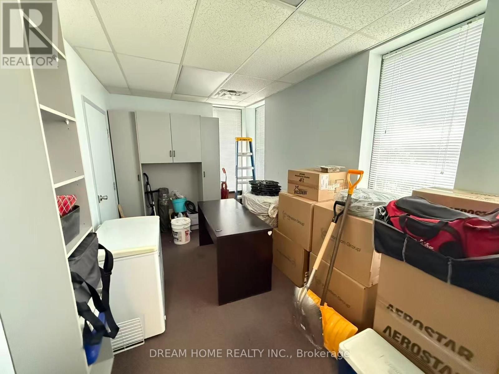 3000 Lawrence Avenue E, Toronto, Ontario  M1P 2V1 - Photo 41 - E13800450