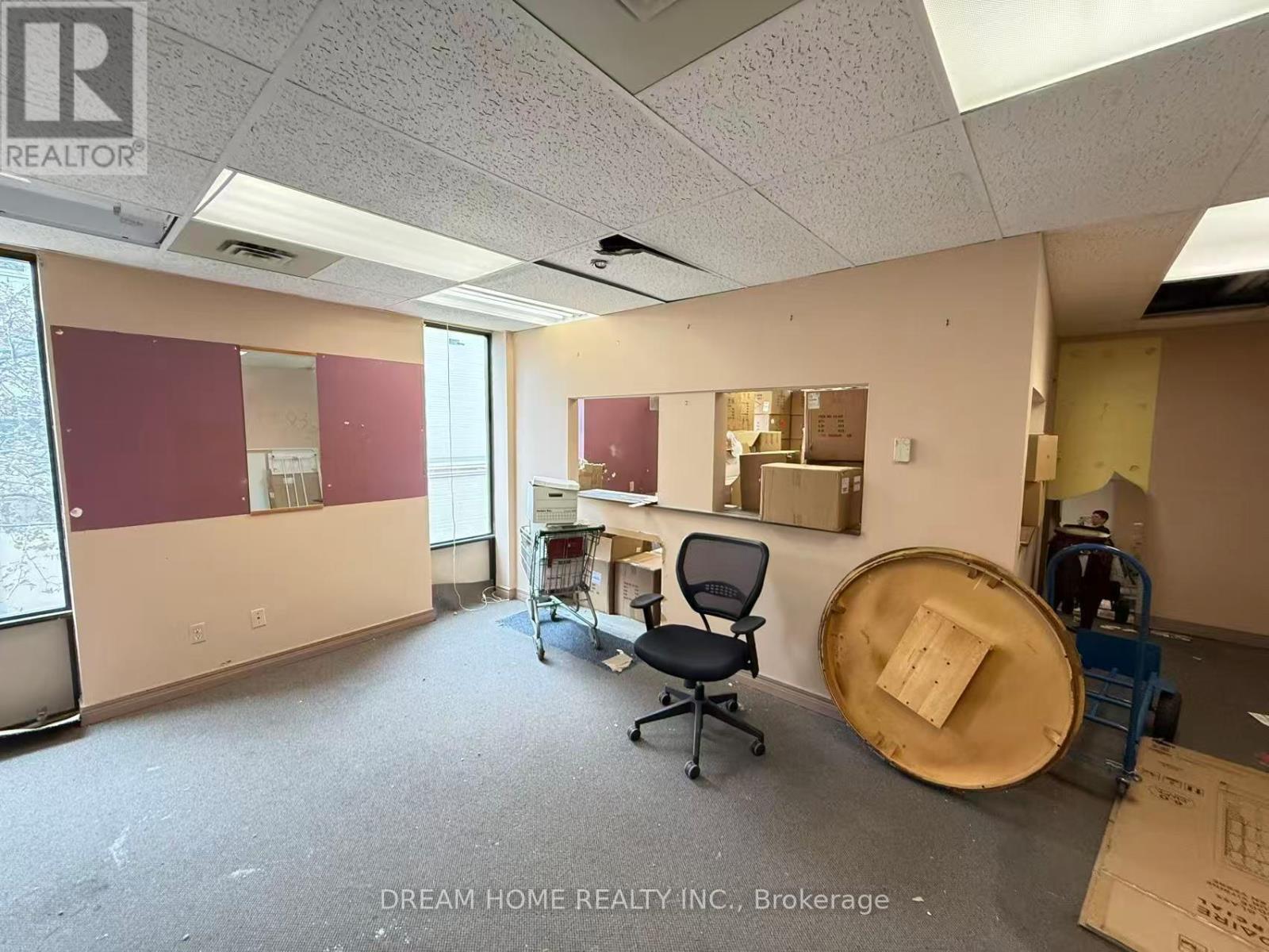 3000 Lawrence Avenue E, Toronto, Ontario  M1P 2V1 - Photo 47 - E13800450