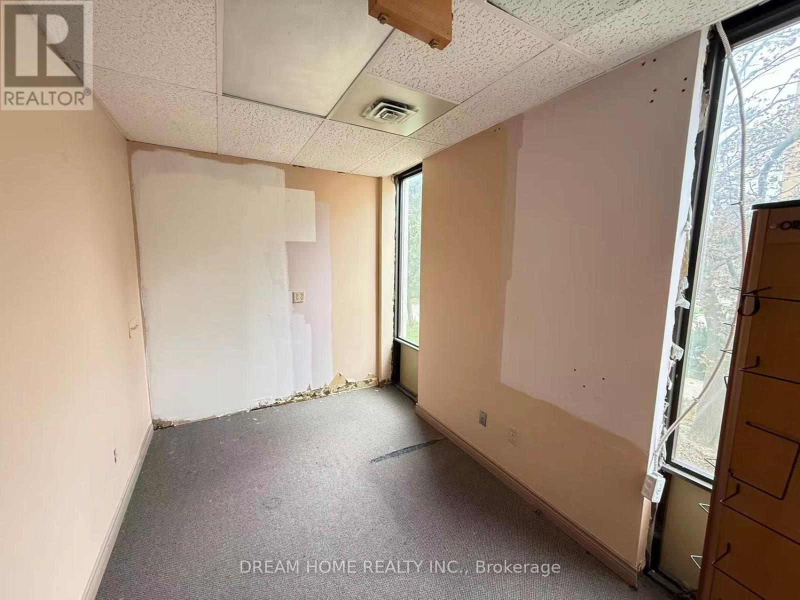 3000 Lawrence Avenue E, Toronto, Ontario  M1P 2V1 - Photo 48 - E13800450