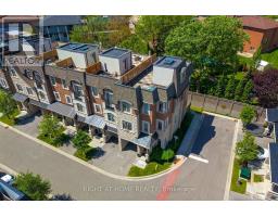 2 QUEEN MARY COURT, Vaughan, Ontario