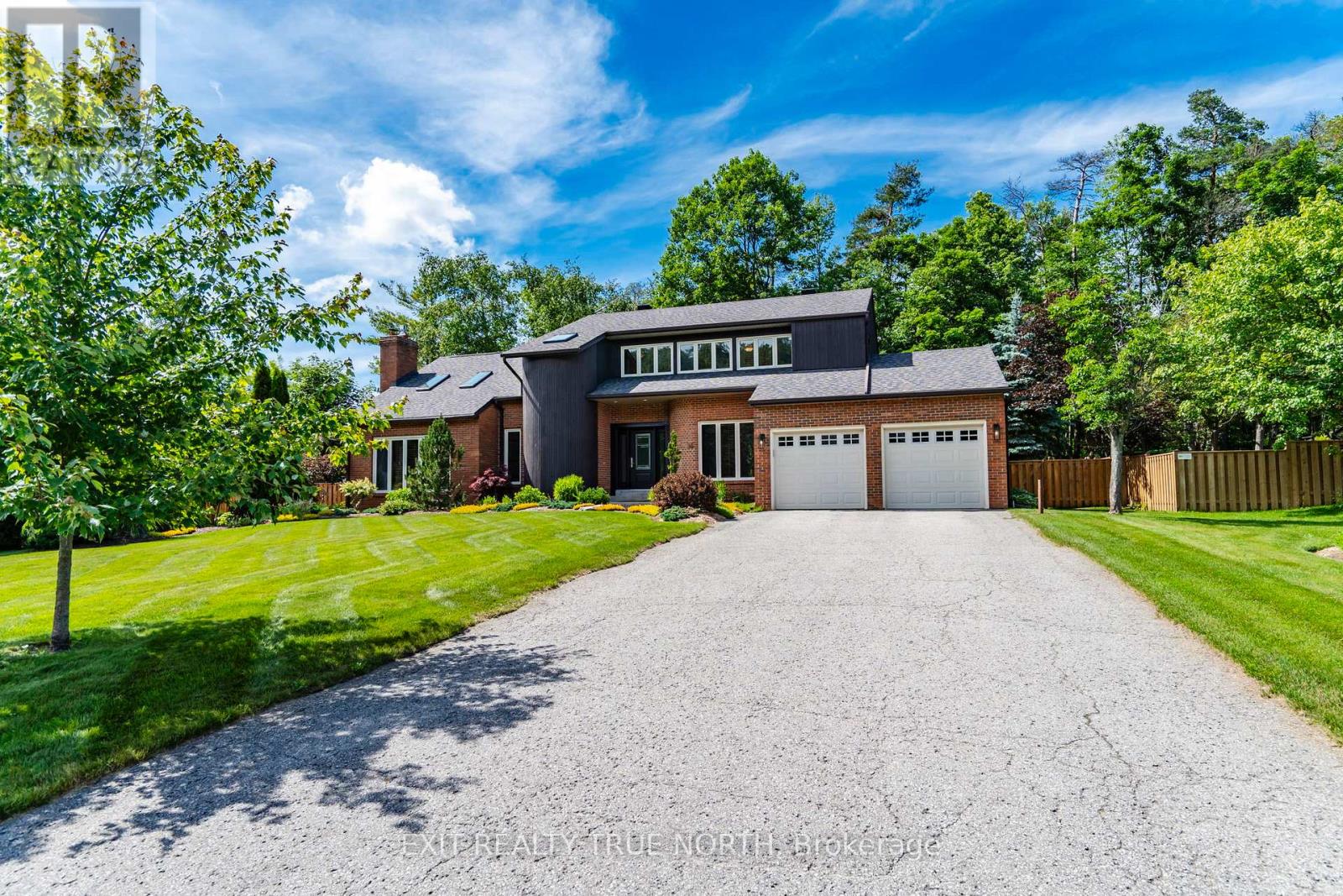 14 Rosewood Avenue, Springwater, Ontario  L9X 0P5 - Photo 2 - S13800454