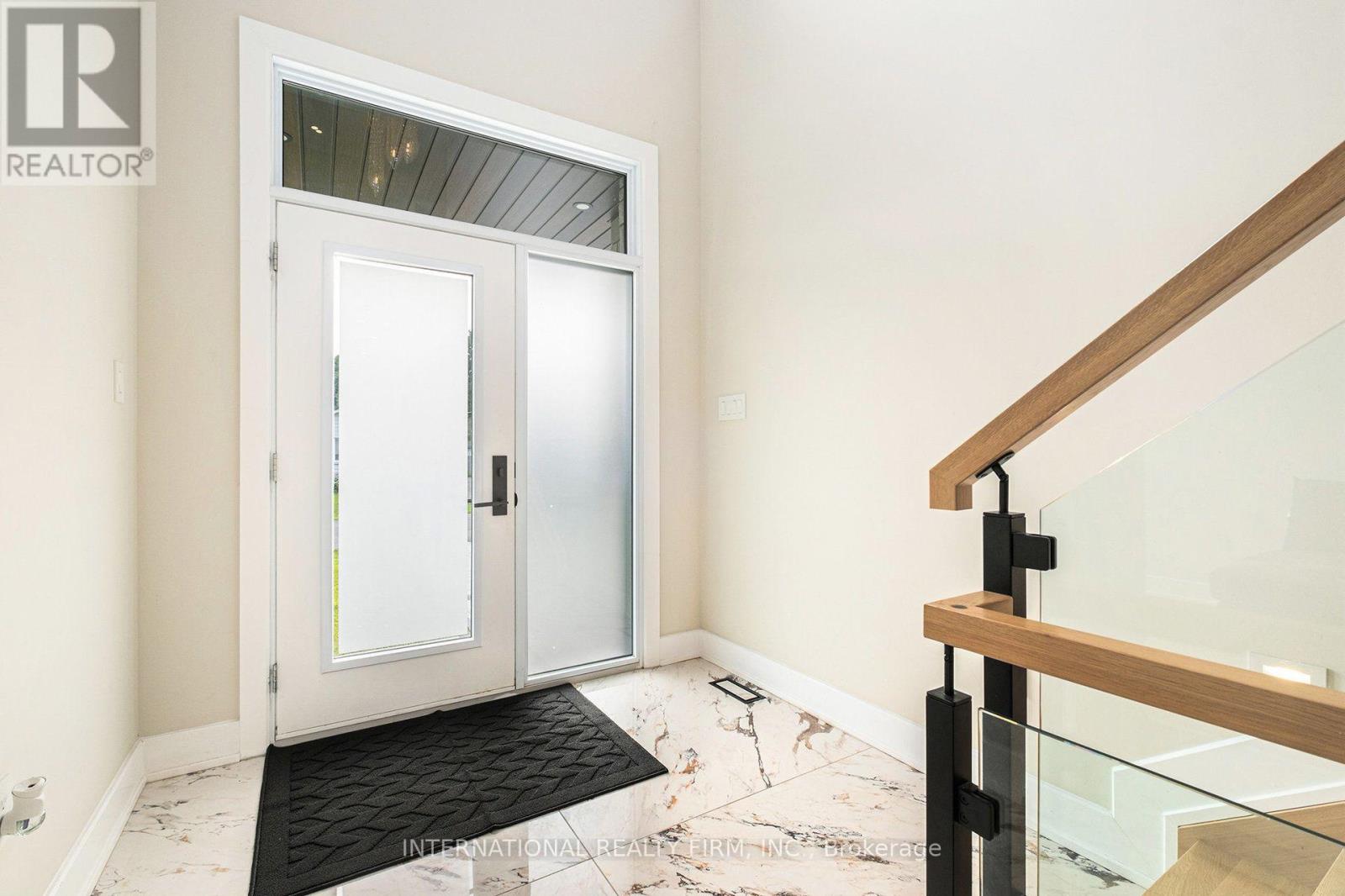 79 Boyce Avenue, Ottawa, Ontario  K2B 6J1 - Photo 4 - X13800462