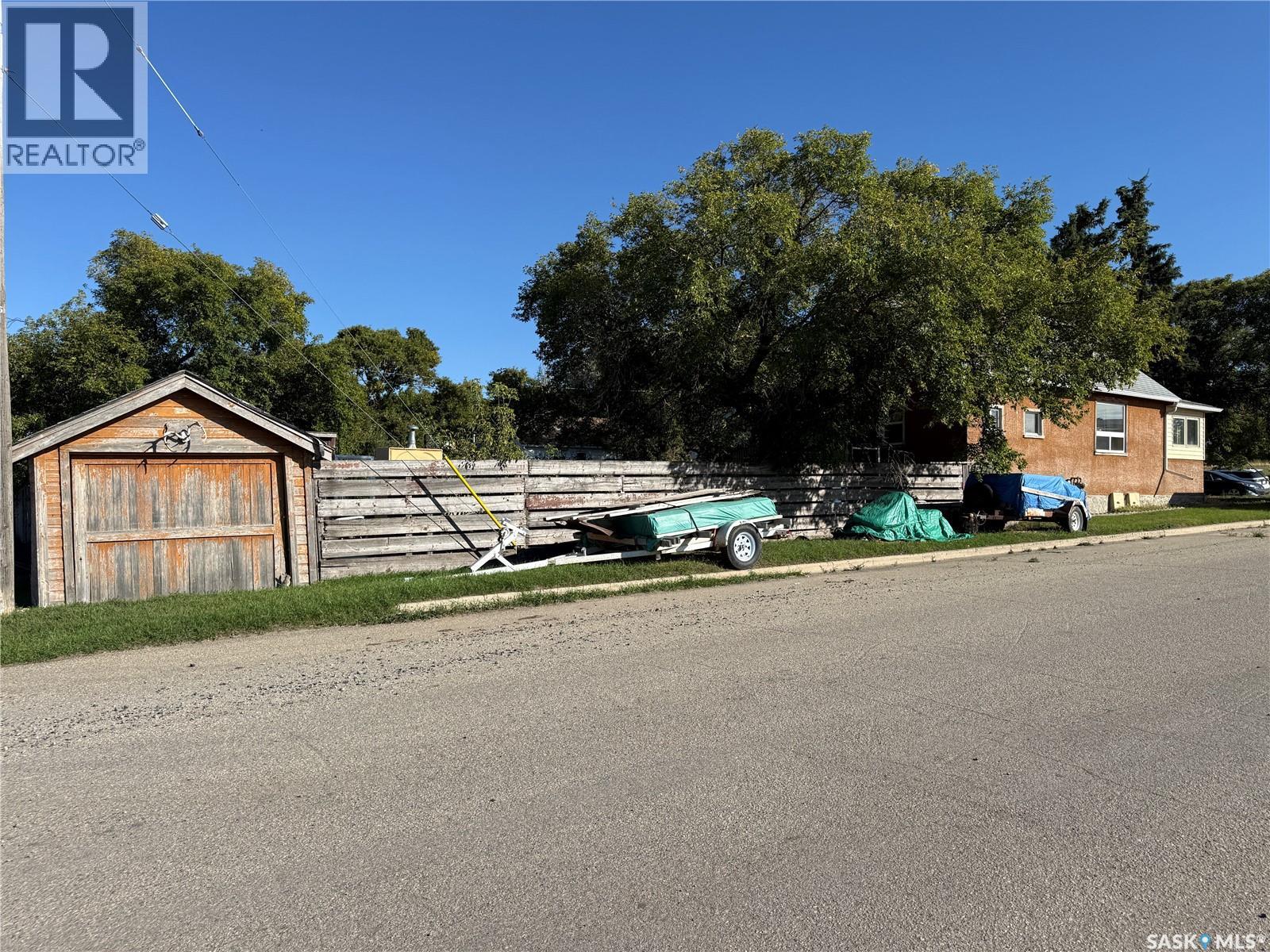 580 Maple Street W, Moose Jaw, Saskatchewan  S6H 4X1 - Photo 6 - SK048476