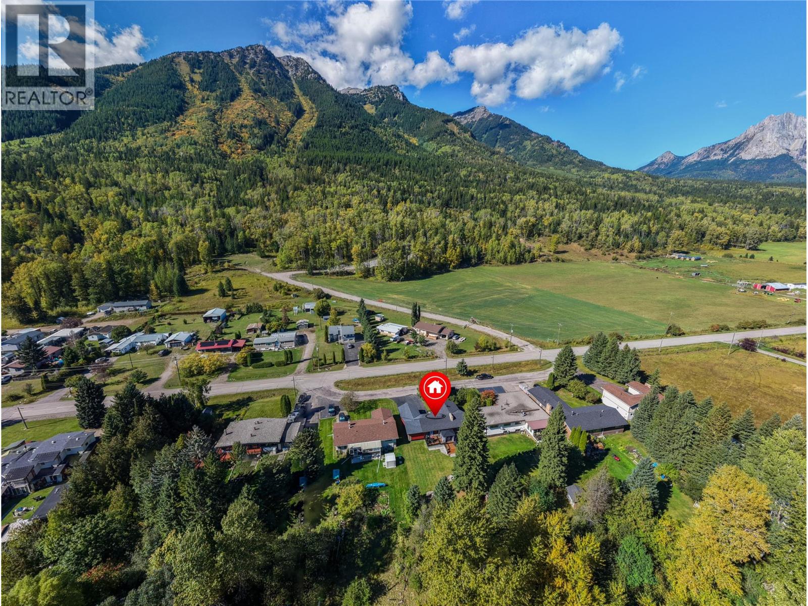 1706 Mckenzie Road, Fernie, British Columbia  V0B 1M5 - Photo 10 - 10400725
